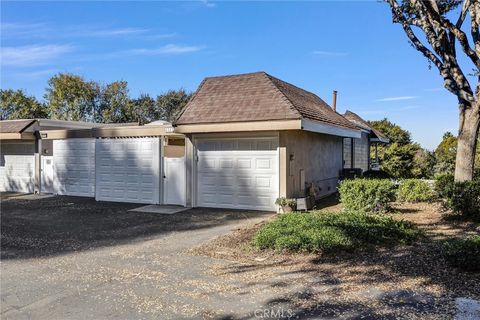 22271 Caminito Arroyo Seco 48 Laguna Hills CA 92653