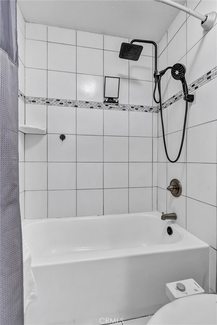 Laguna Village (LV) - Residential