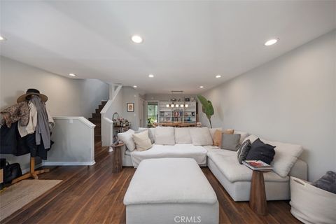 14101 Dickens Street 9 Sherman Oaks CA 91423