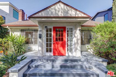Photo of 835 N Ogden Drive, Los Angeles, CA 90046 (MLS # 26645643)