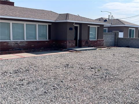 Photo of 18639 Orange Street, Bloomington, CA 92316 (MLS # CV25177555) Photo of 18639 Orange Street, Bloomington, CA 92316 (MLS # CV25177555)