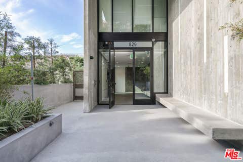 Photo of 829 Larrabee Street #303, West Hollywood, CA 90069 (MLS # 26873933)