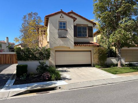 Photo of 1125 Corte Riviera, Camarillo, CA 93010 (MLS # V1-37765)