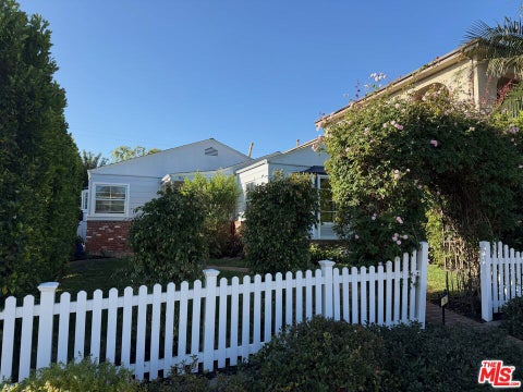 Photo of 967 W 21st Street, San Pedro, CA 90731 (MLS # 26101724)