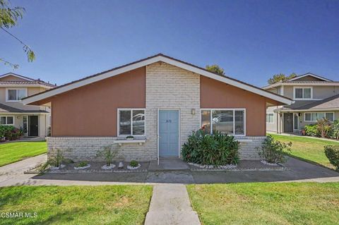 Photo of 1670 Calle Diamonte, Newbury Park, CA 91320 (MLS # 226002014)