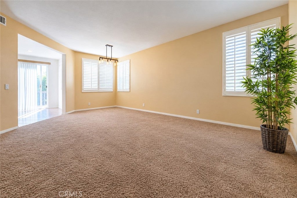 6884 E Horizon Drive