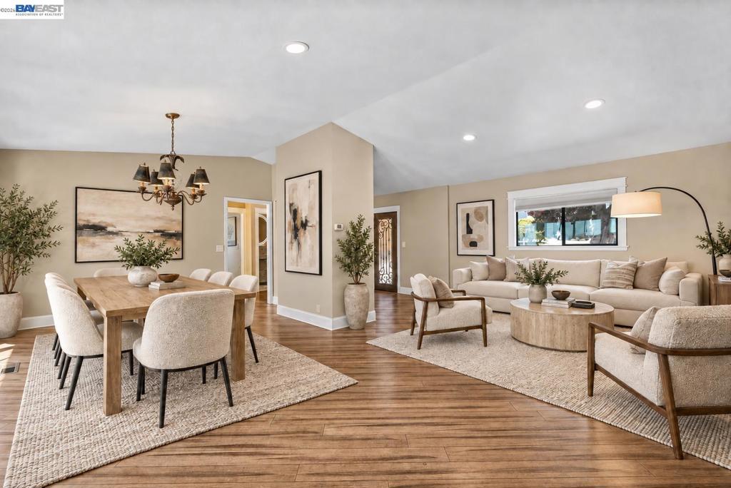 28016 Whitestone Ct
