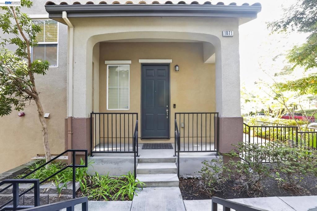1071 Konstanz Ter TER, Sunnyvale CA 94089