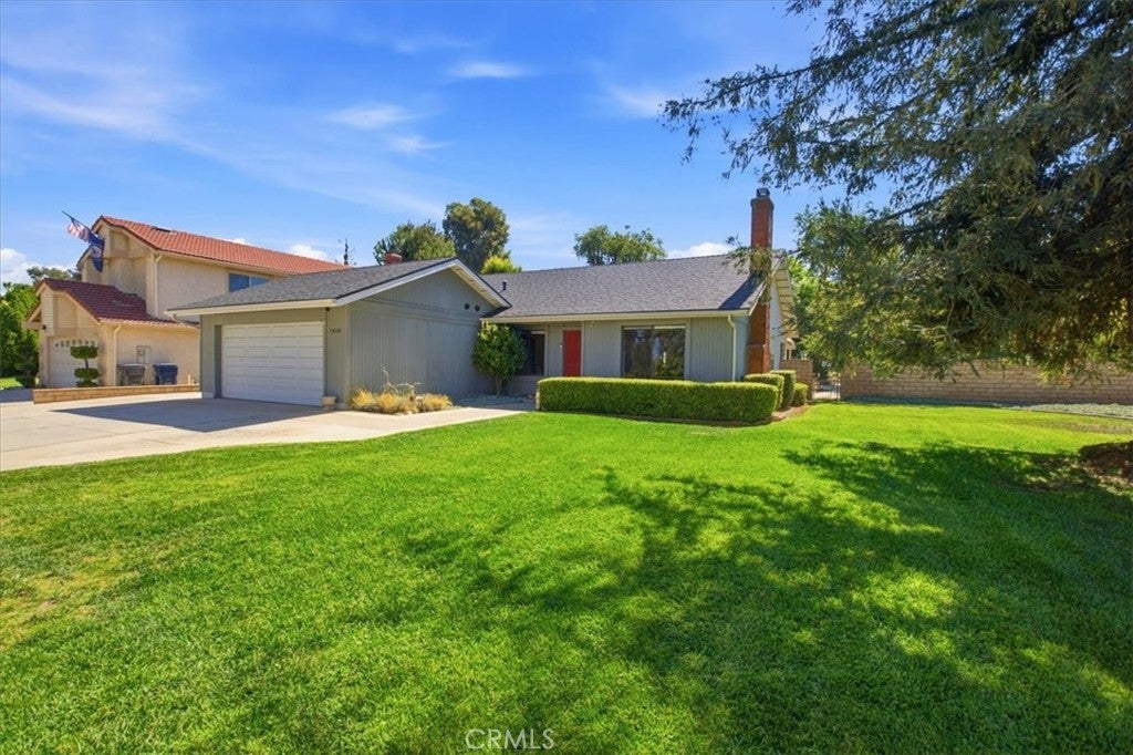 1418 Diamond Court