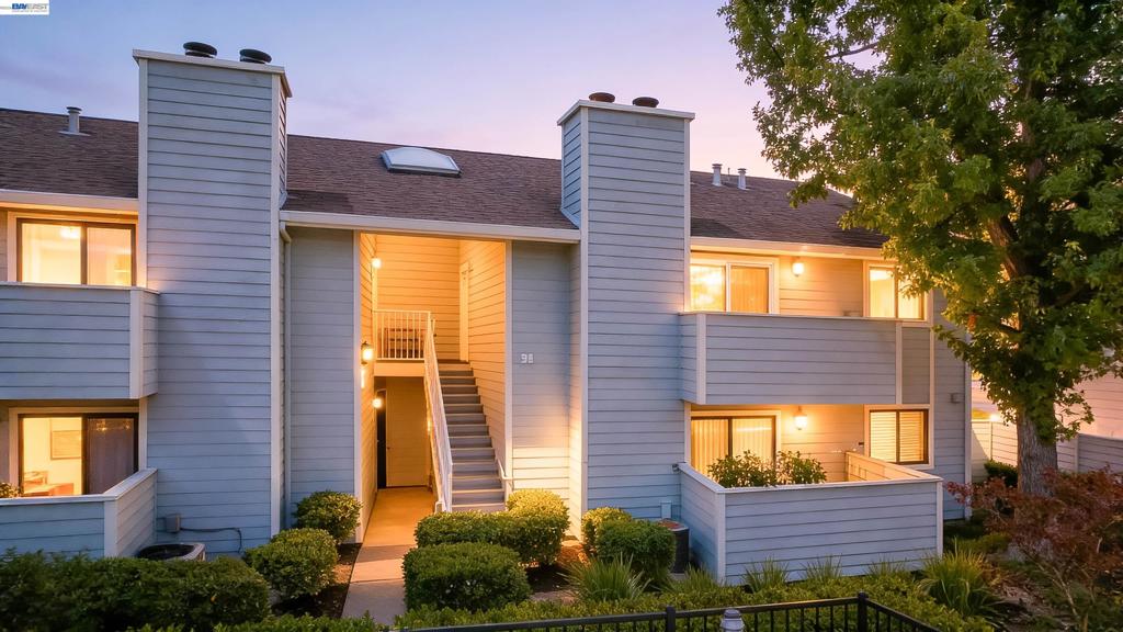 94 Elder Dr Dr B, Pacheco CA 94553