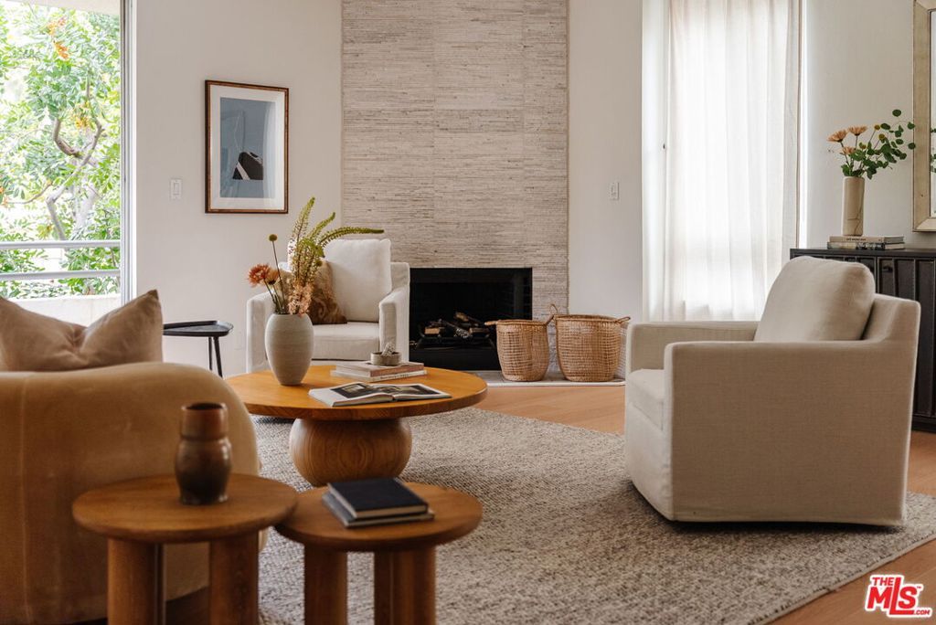 Photo of 1161 Amherst Avenue #204, Los Angeles, CA 90049 (MLS # 26844897)