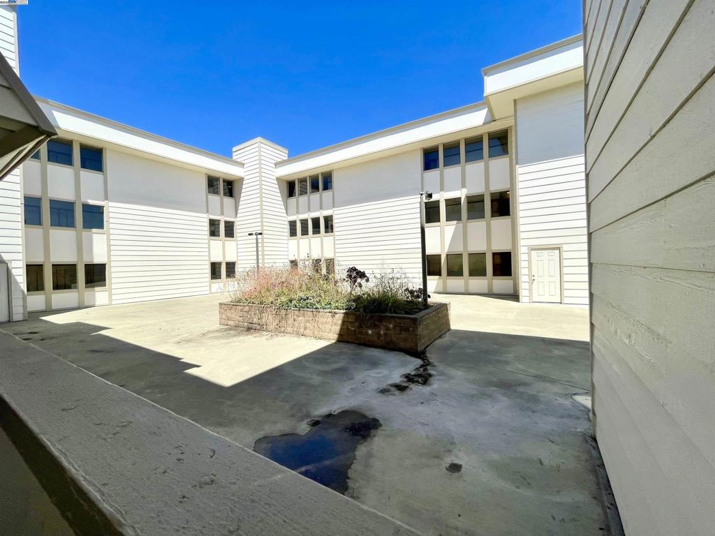 DOWNTOWN SAN LEA - Residential
