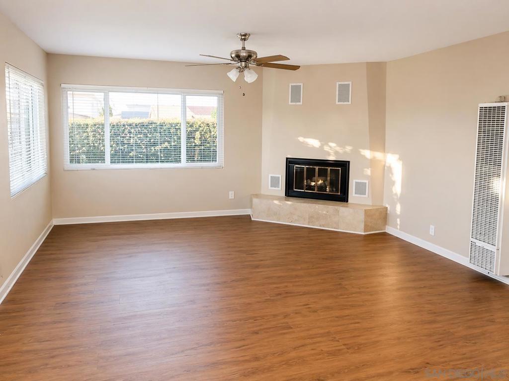 1305 Crann Ave 1-02