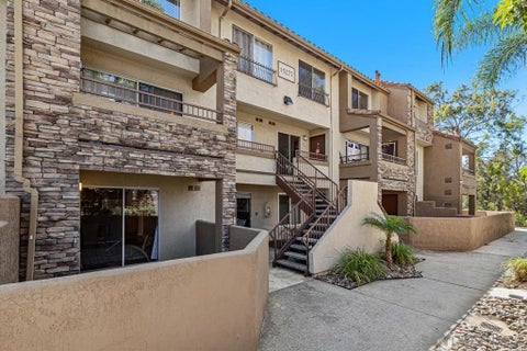 Photo of 15277 Maturin Drive DR #54, San Diego, CA 92127 (MLS # 260023783SD)