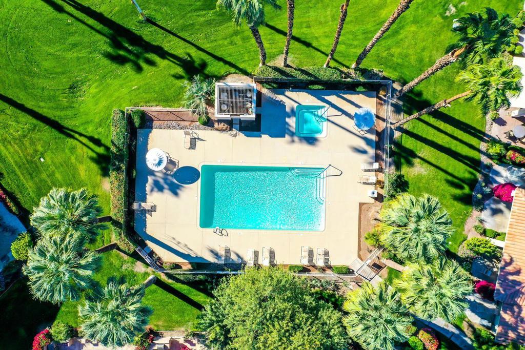 Palm Valley CC - Residential