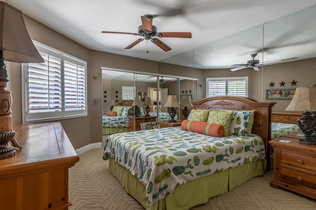 Palm Valley CC - Residential