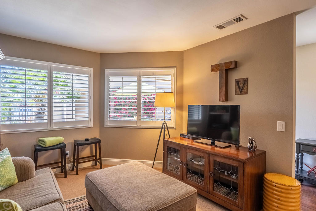 Palm Valley CC - Residential