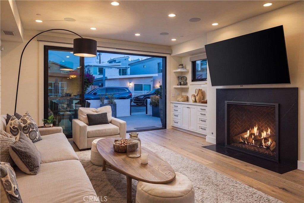 211 35th, Newport Beach CA 92663 - Photo 6