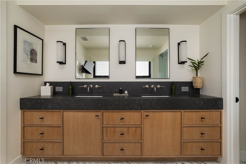 211 35th, Newport Beach CA 92663 - Photo 16