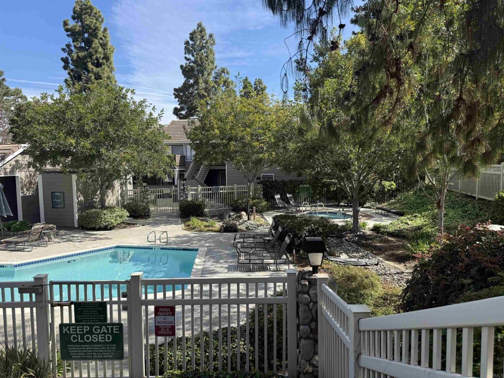 1091 Shadowridge Drive