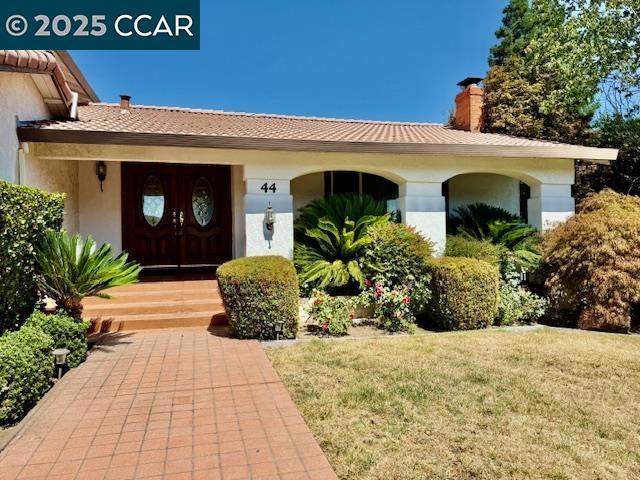 44 Dos Rios Ct