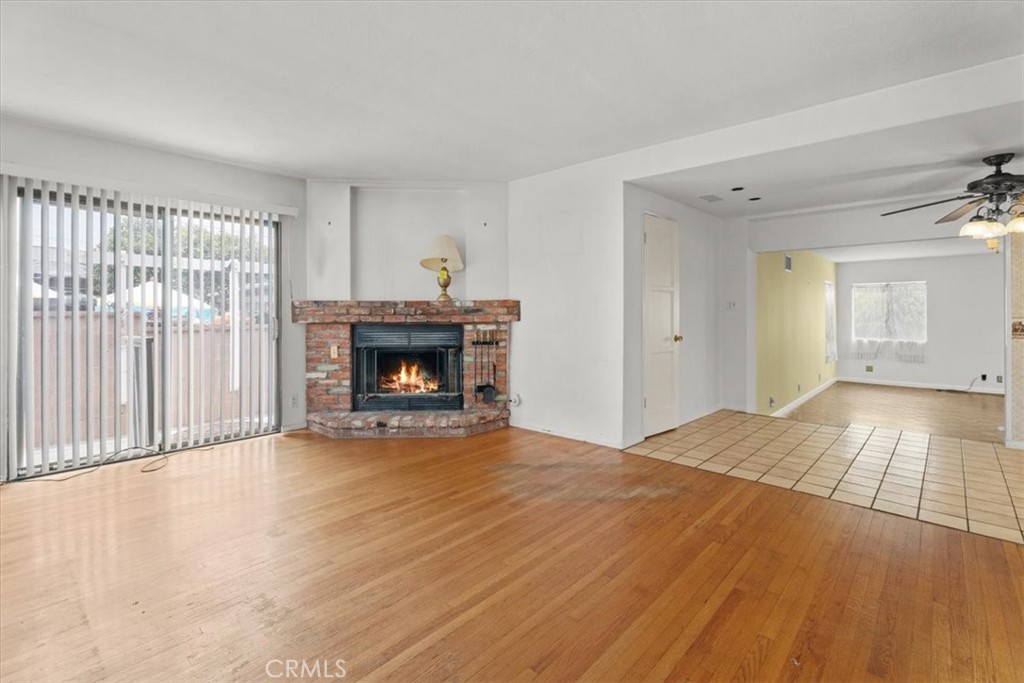 700 W Palm Avenue