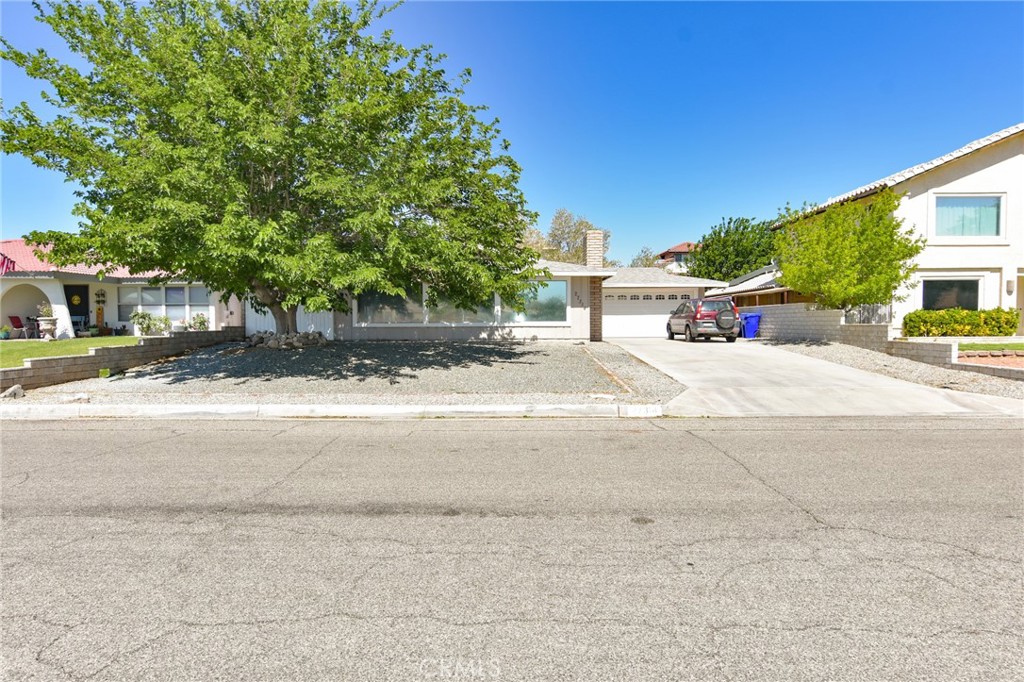 27314 Outrigger Lane