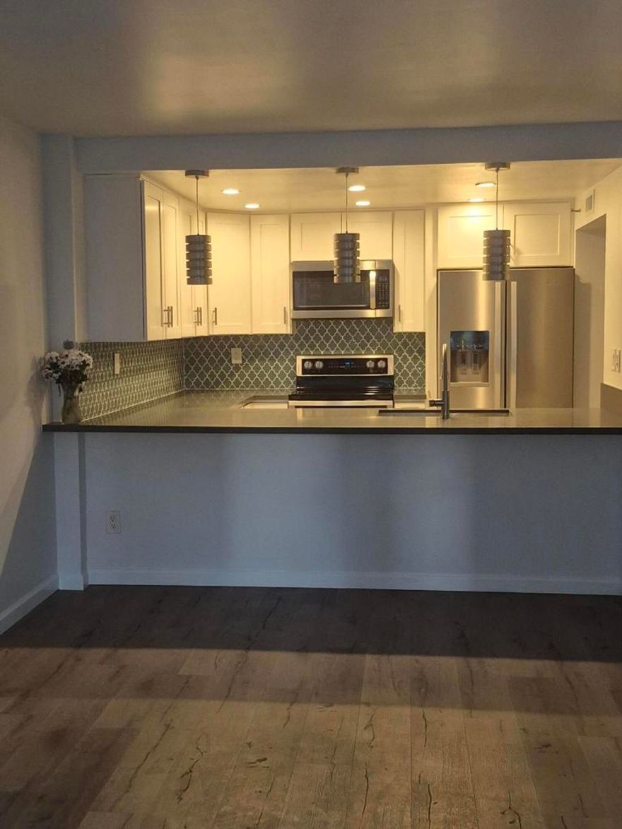 Amazing condo infused with natural light. Unique upgrades. Extraordinary city view day and night. Lovely greenery around spacious balcony. The Skyline building has 24 hour security.  Resort style amenities include pool, community room, BBQ area, Fitness center, Racquet Ball Courts. Walking distance to Crypto.com Arena, Grammy Museum, LA Live and to the best restaurants. Cross the street to Ralph's Fresh Fare, UPS and around the corner id Whole Foods, CVS, and Farmers Markets. So close to 110,10, 101 freeways and metro lines.