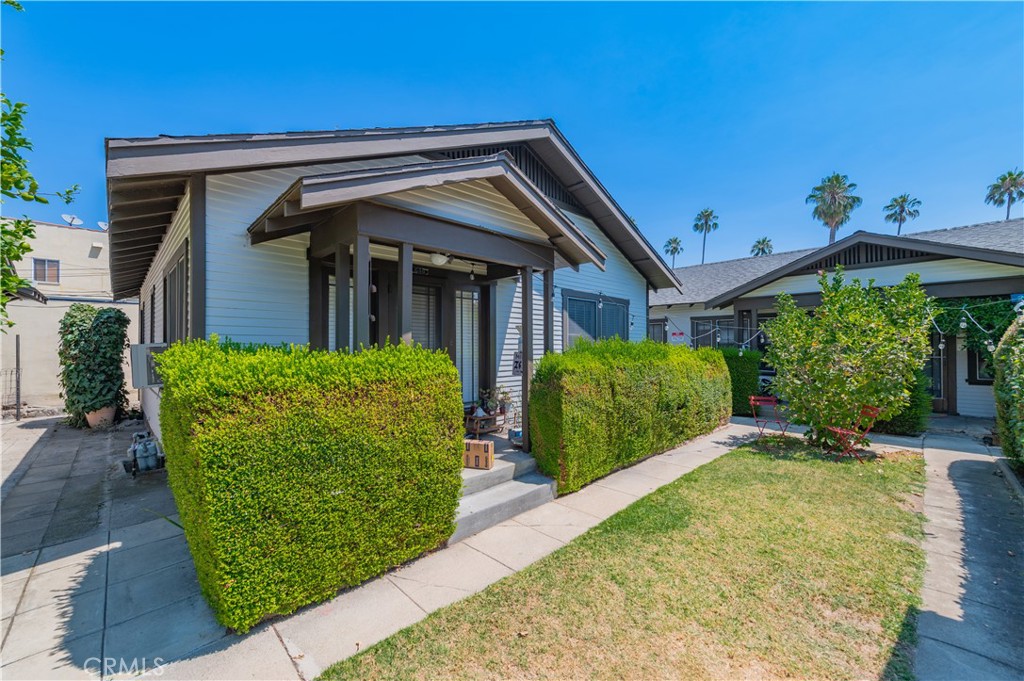 638 N Mar Vista Avenue