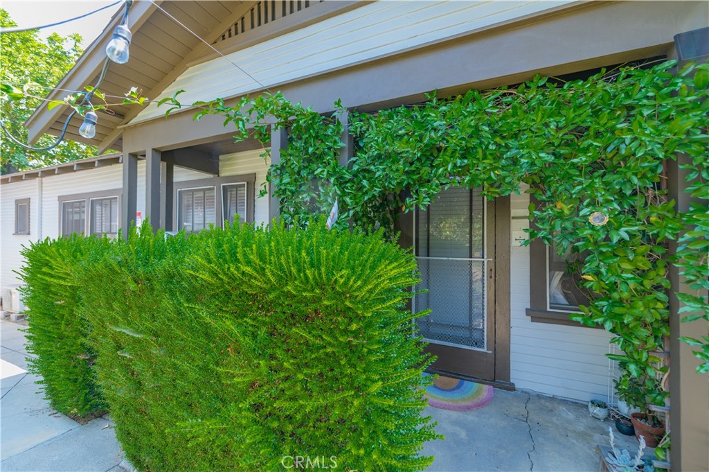 638 N Mar Vista Avenue