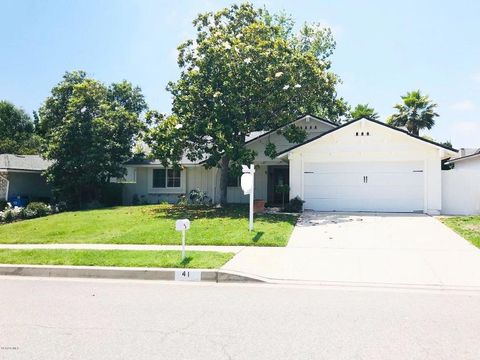 Photo of 41 Oakleaf Avenue, Oak Park, CA 91377 (MLS # 226002046)