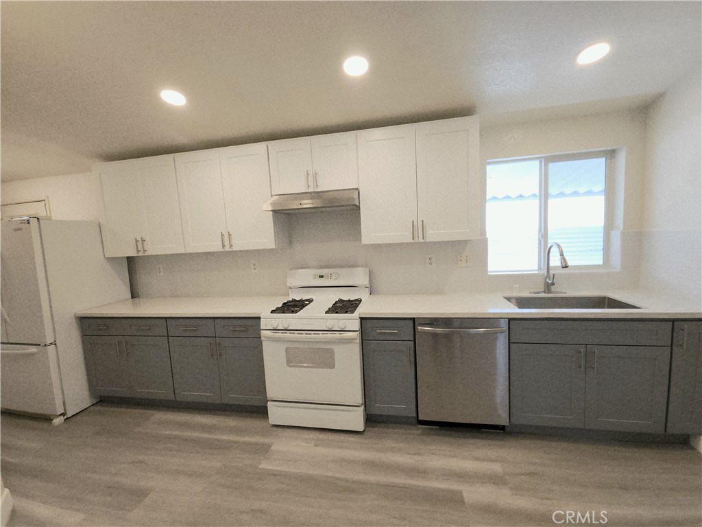 24200 Walnut Street 73