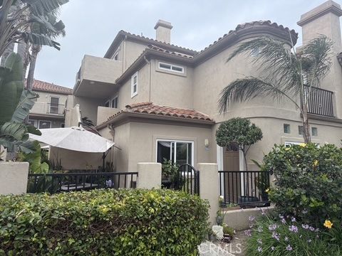 Photo of 626 Lake Street #34, Huntington Beach, CA 92648 (MLS # PW26091824)