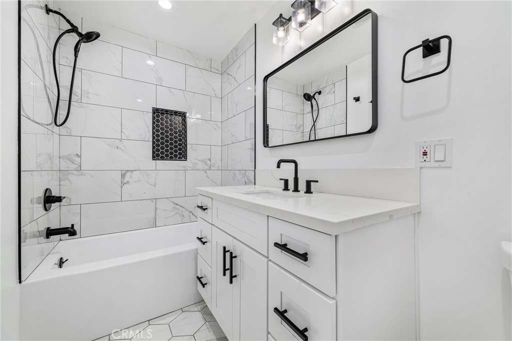 Properties 4 5706 Burnet Avenue