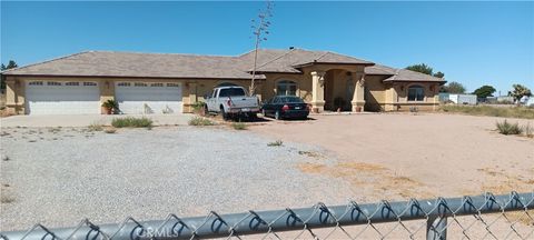 8120 Amestoy Oak Hills CA 92344