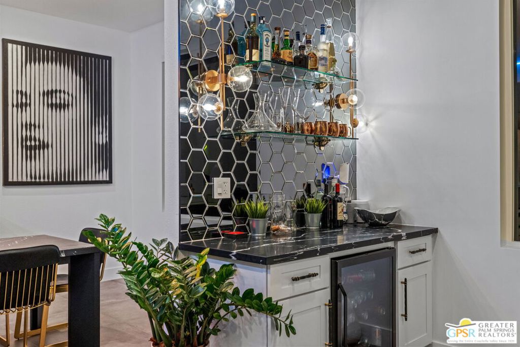 Movie Colony East - Residential