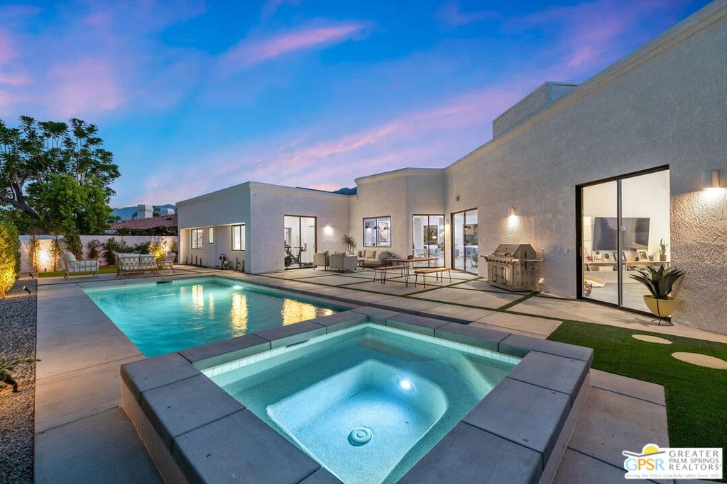 Movie Colony East - Residential