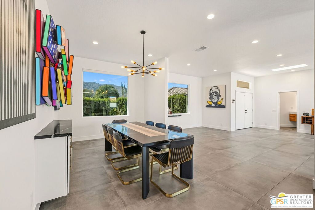 Movie Colony East - Residential