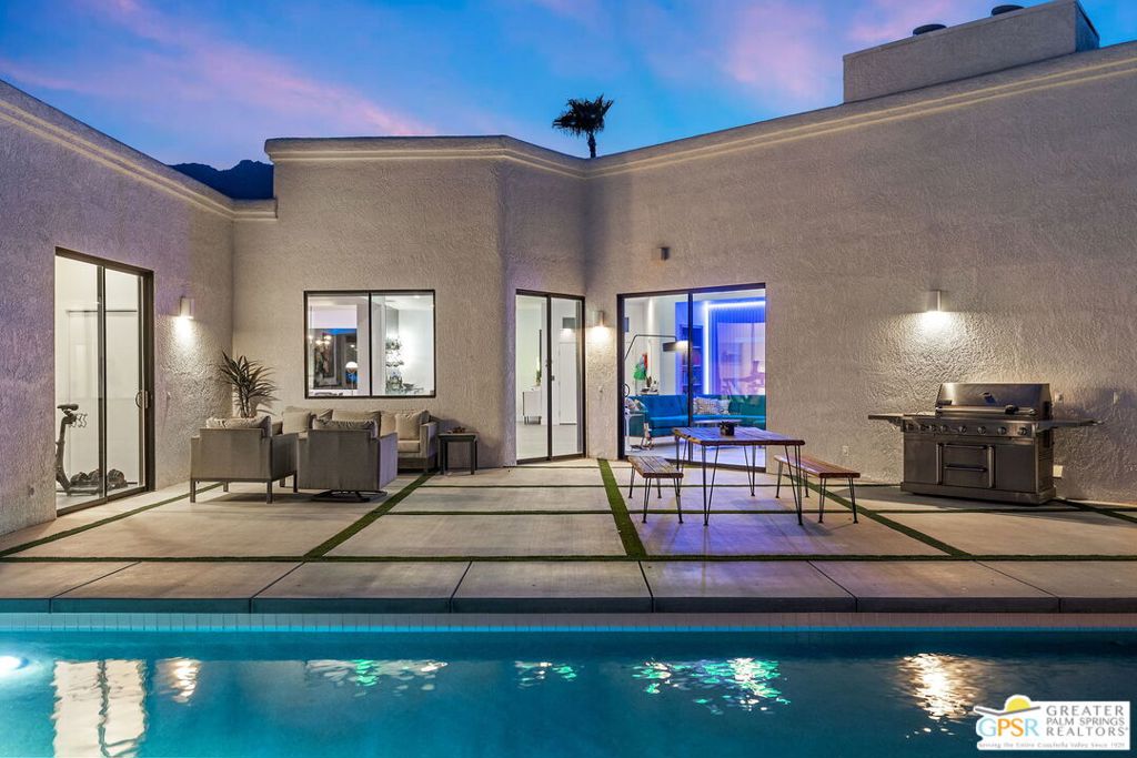 Movie Colony East - Residential