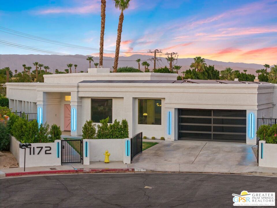 Movie Colony East - Residential