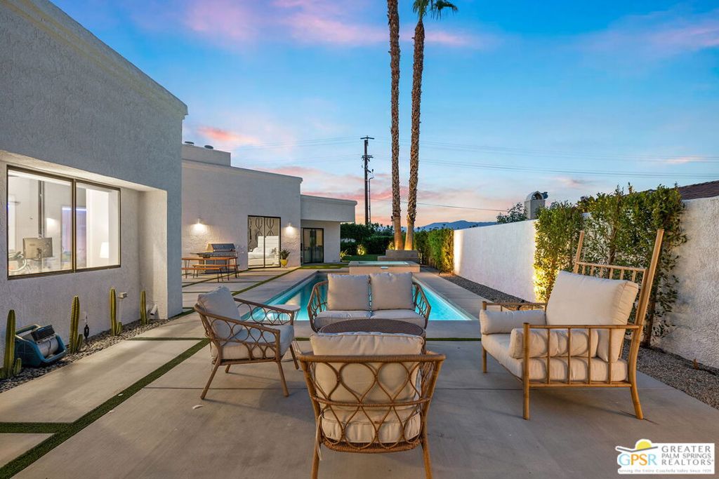 Movie Colony East - Residential