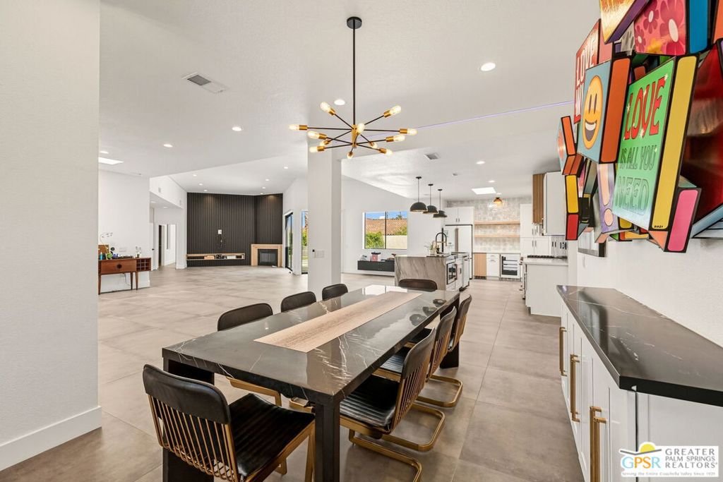 Movie Colony East - Residential