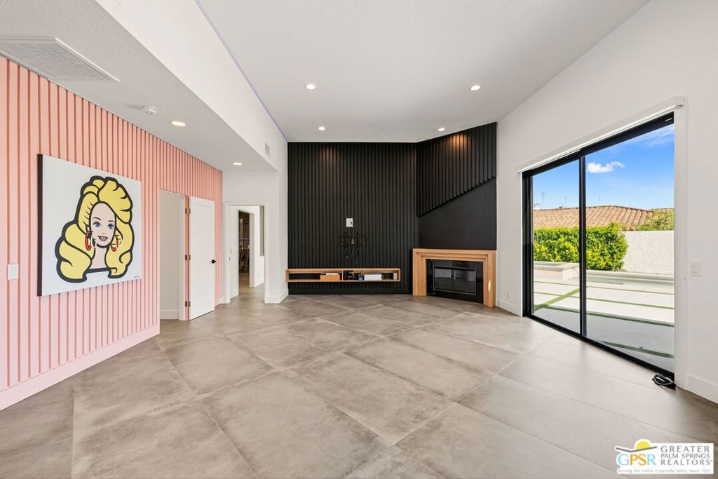 Movie Colony East - Residential