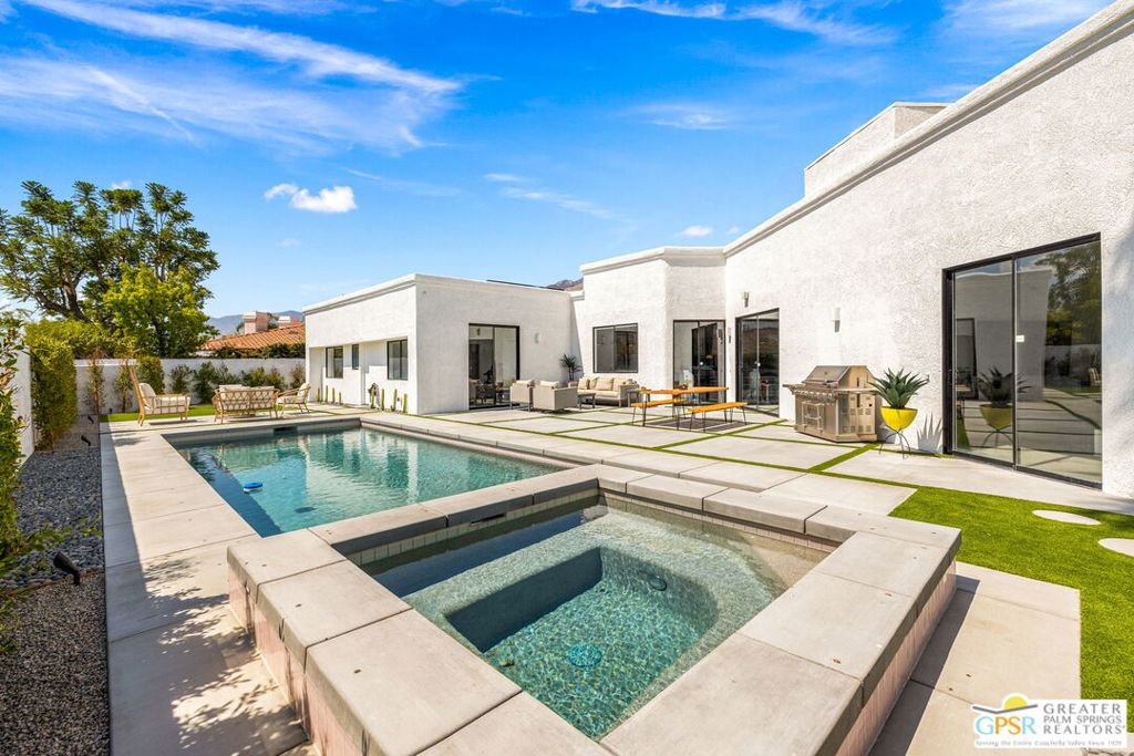 Movie Colony East - Residential