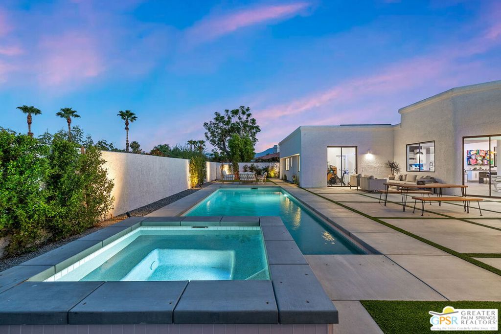 Movie Colony East - Residential
