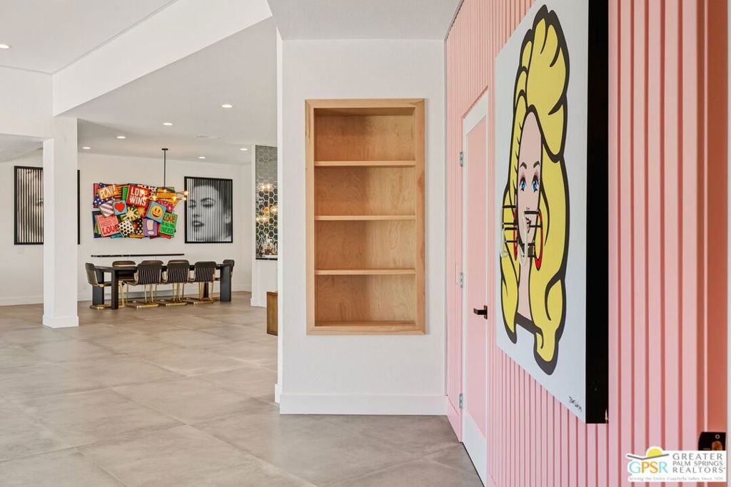 Movie Colony East - Residential