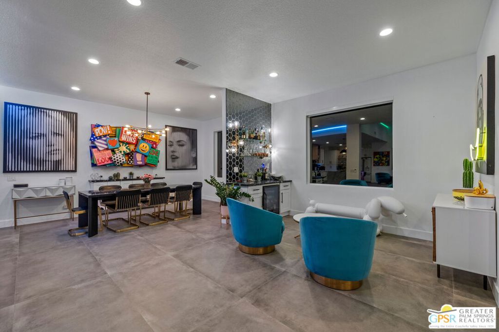 Movie Colony East - Residential