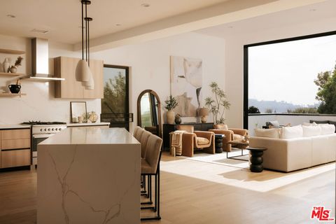 Photo of 2919 Waverly Drive, Los Angeles, CA 90039 (MLS # 26670123)