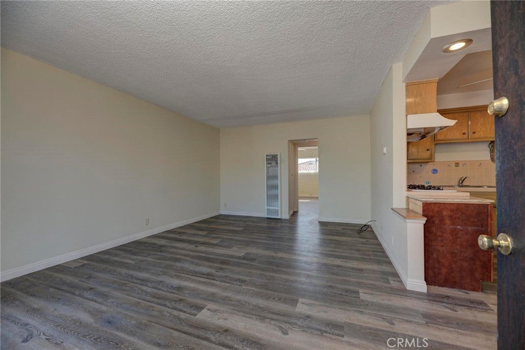 25910 Viana #D Avenue D