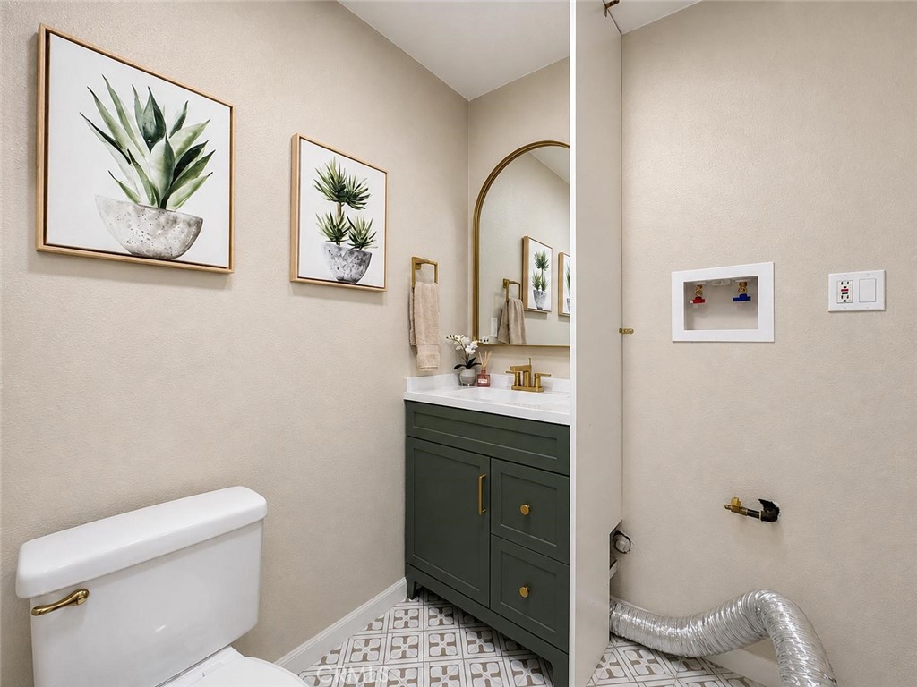 24851 Stem, Lake Forest CA 92630 - Photo 8